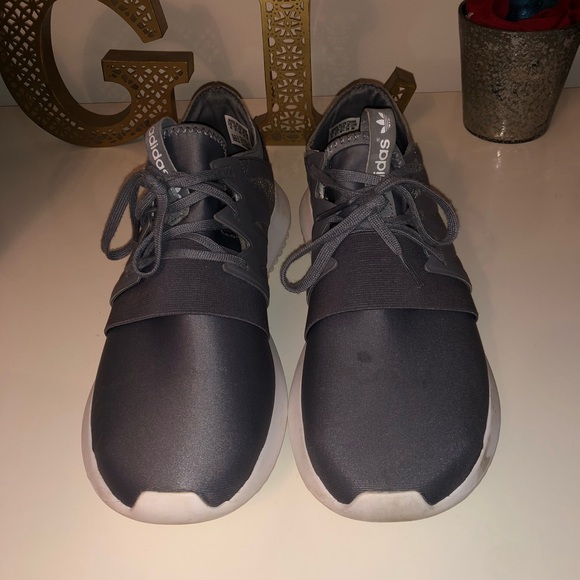 adidas Shoes - Adidas Tubular 2016